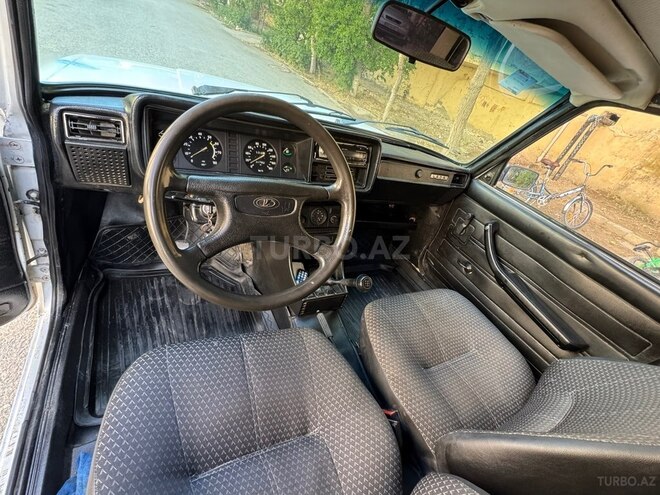 LADA (VAZ) 2107-5