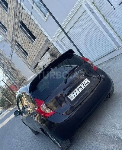 Nissan Note-2