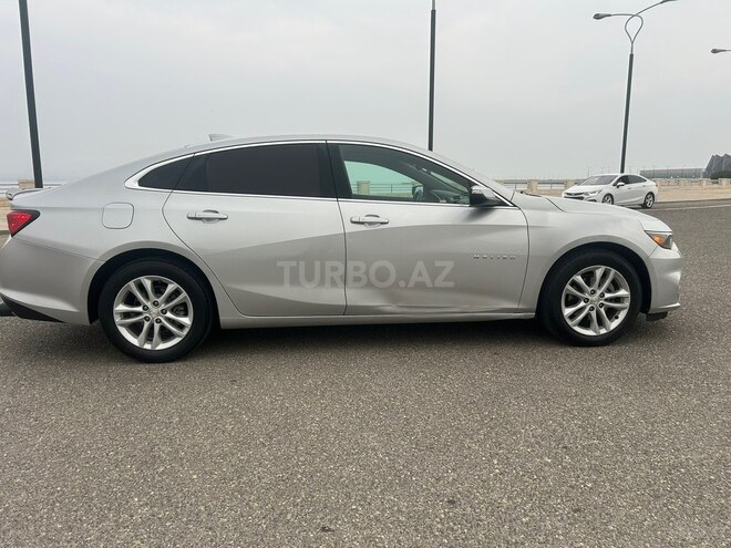 Chevrolet Malibu-5