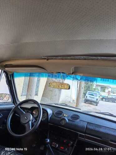 LADA (VAZ) 2106-4