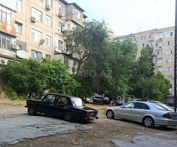 LADA (VAZ) 2106-5