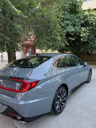 Hyundai Sonata-8