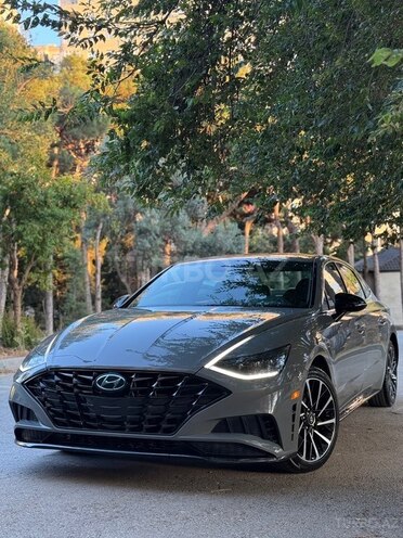 Hyundai Sonata-5