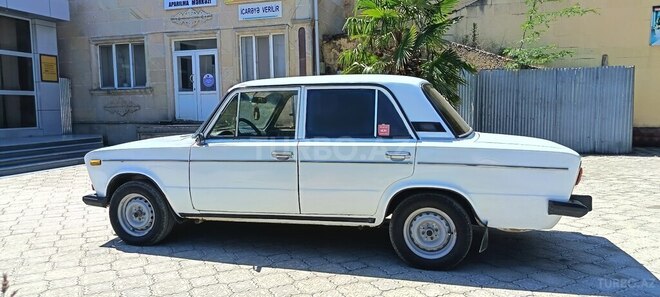 LADA (VAZ) 2106-7