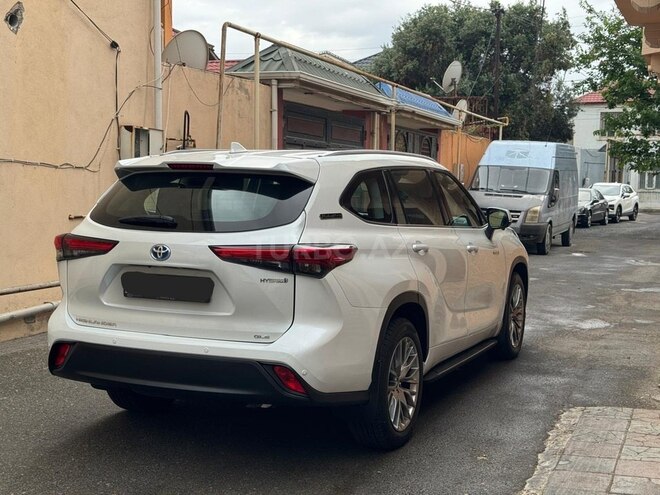 Toyota Highlander-6
