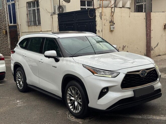 Toyota Highlander-2
