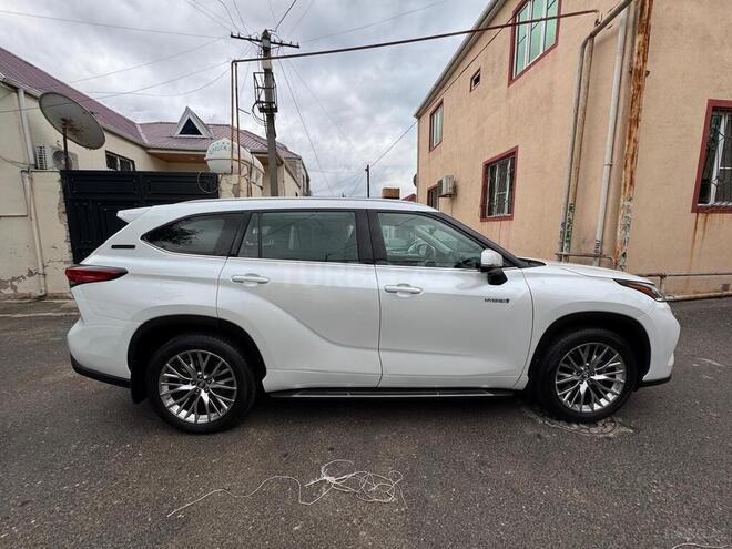 Toyota Highlander-7