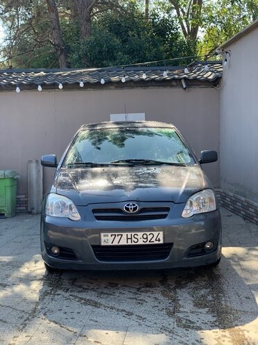 Toyota Corolla-1