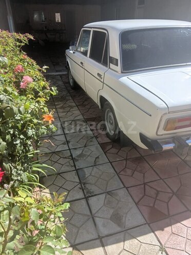 LADA (VAZ) 2106-7