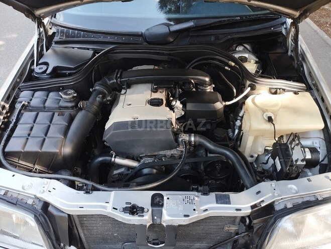Mercedes C 180-13