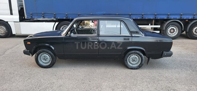 LADA (VAZ) 2107-5