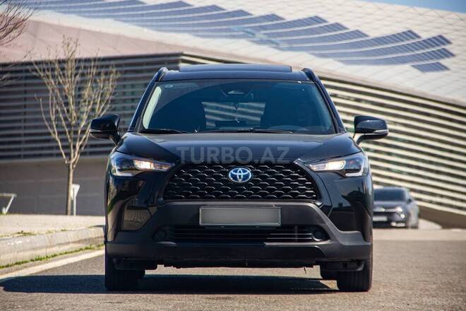 Toyota Corolla Cross-1