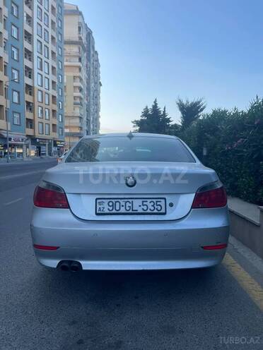 BMW 530-2