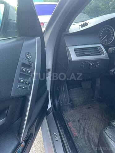 BMW 530-6