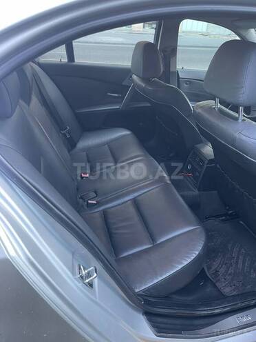 BMW 530-8