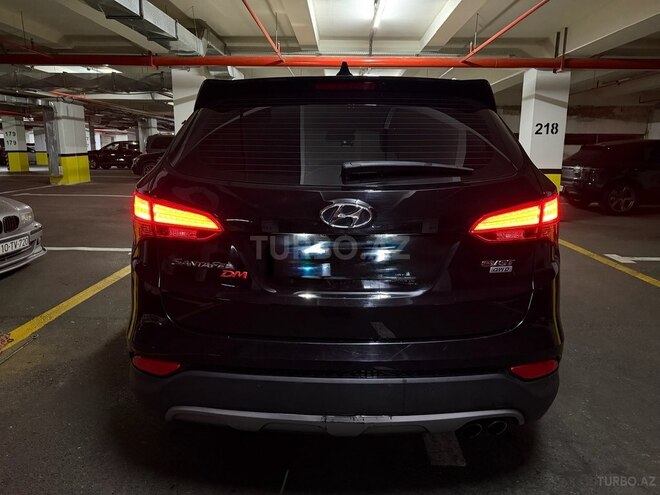 Hyundai Santa Fe-18