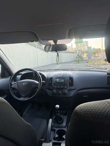 Hyundai i30-7