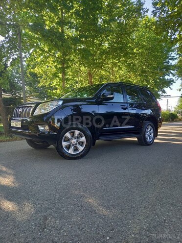 Toyota Land Cruiser Prado-17