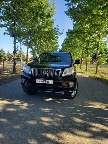 Toyota Land Cruiser Prado-9