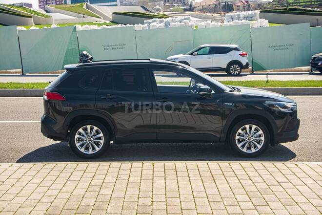 Toyota Corolla Cross-6