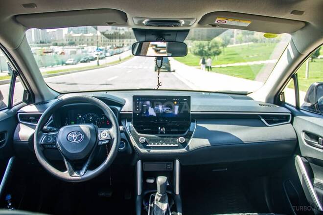 Toyota Corolla Cross-9