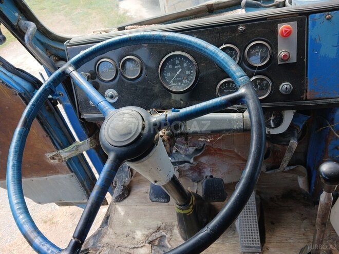 MAZ 5549-5