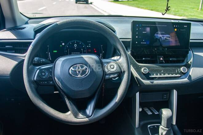 Toyota Corolla Cross-12