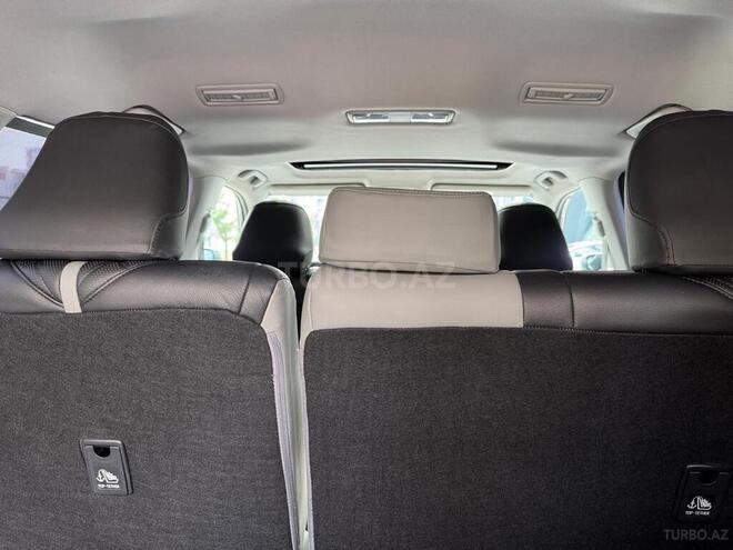 Toyota Highlander-11