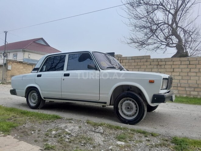 LADA (VAZ) 2107-6