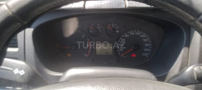Ford Transit-6