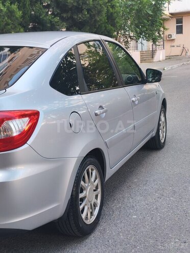 LADA (VAZ) Granta-11