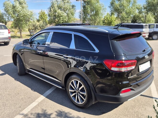 Kia Sorento-5