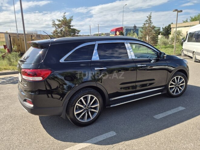 Kia Sorento-9