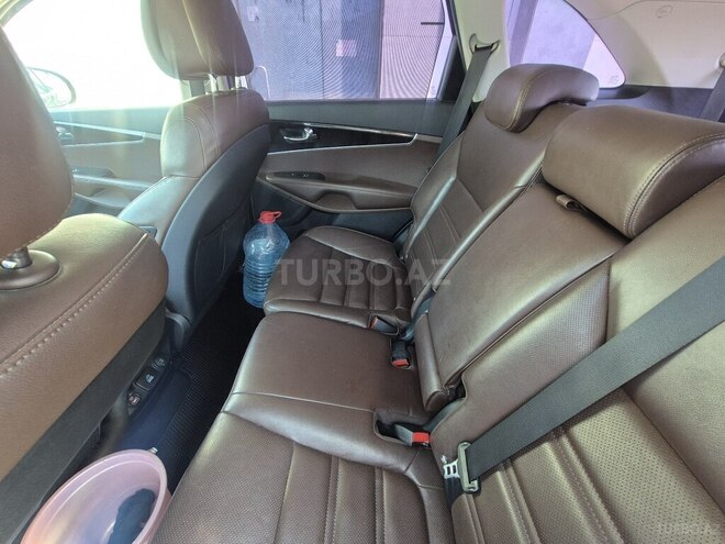 Kia Sorento-15