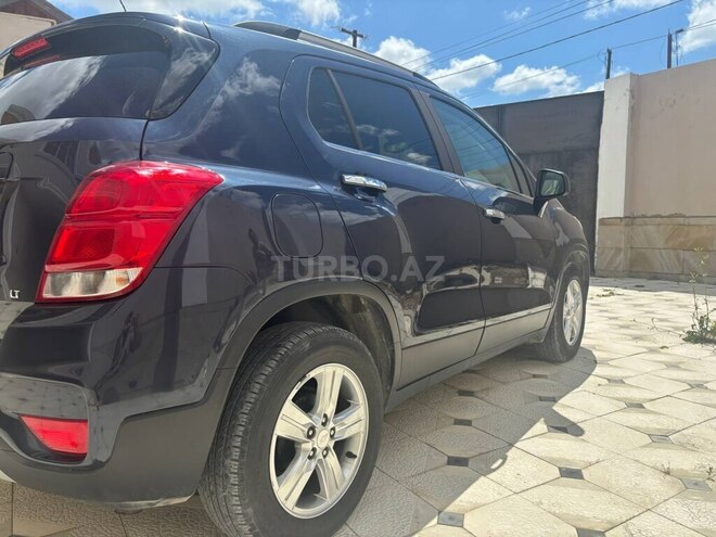 Chevrolet Trax-3