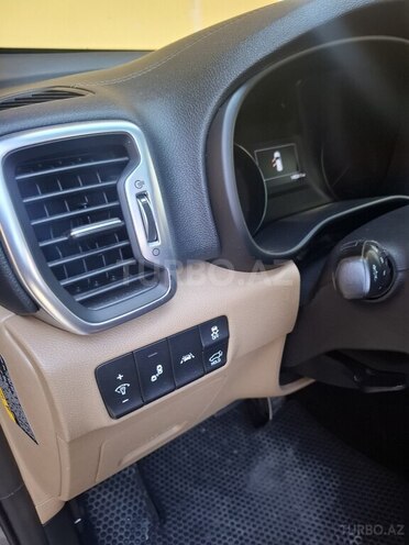 Kia Sportage-20