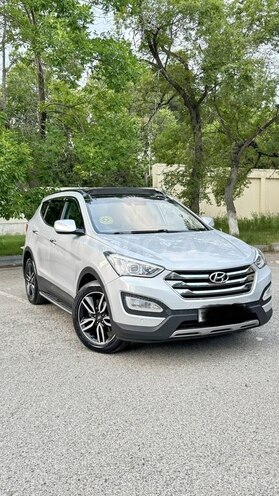 Hyundai Santa Fe-6