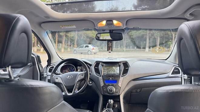 Hyundai Santa Fe-4