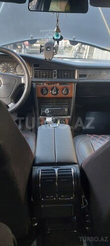 Mercedes 190-7