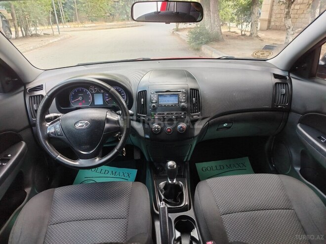 Hyundai i30-12