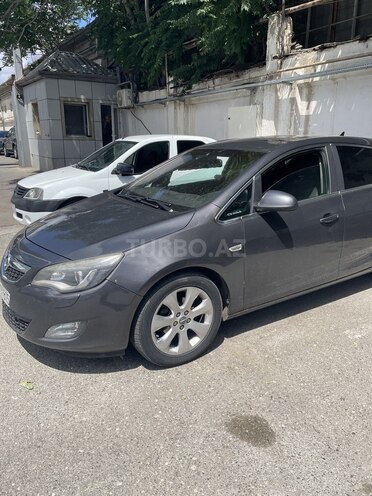 Opel Astra-1