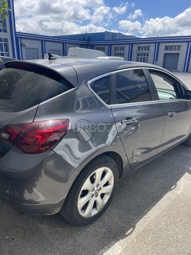Opel Astra-3