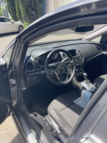 Opel Astra-6