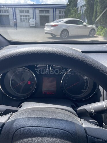 Opel Astra-8