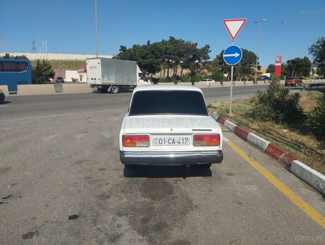 LADA (VAZ) 2107-5