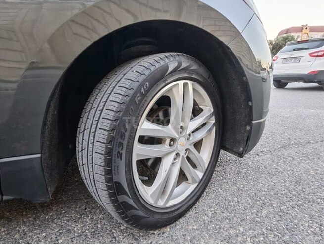 Chevrolet Equinox-18