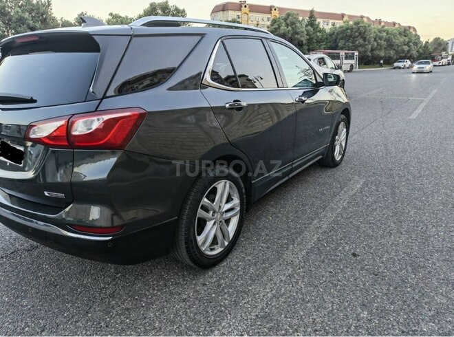 Chevrolet Equinox-7