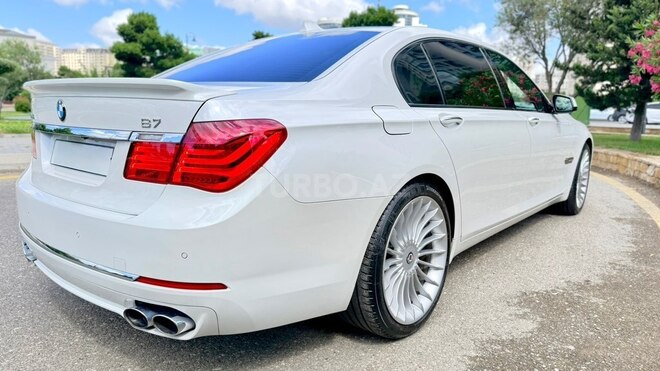 BMW Alpina B7-8