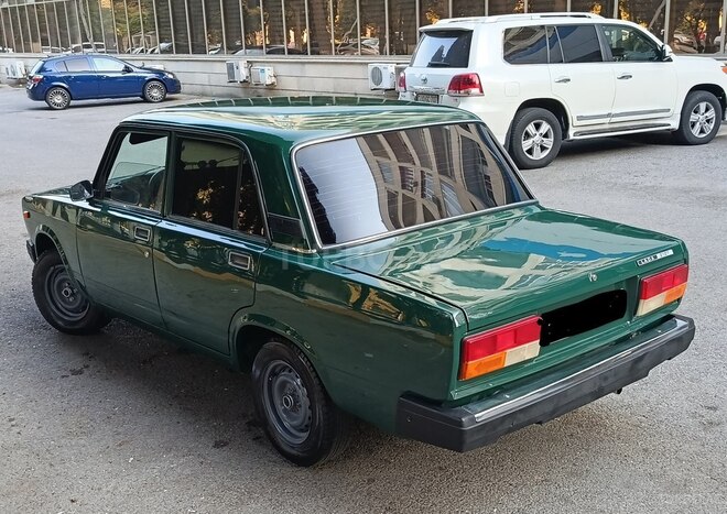 LADA (VAZ) 2107-3
