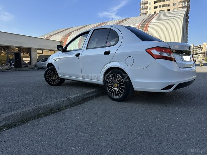 Saipa Saina-9